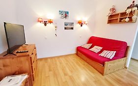 Le Bouquetin, Studio, centre Luchon, wifi, casier à skis, ascenseur, 3 personnes